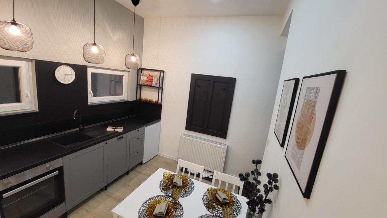 Cs14 Silver Apartment Budapest Luaran gambar